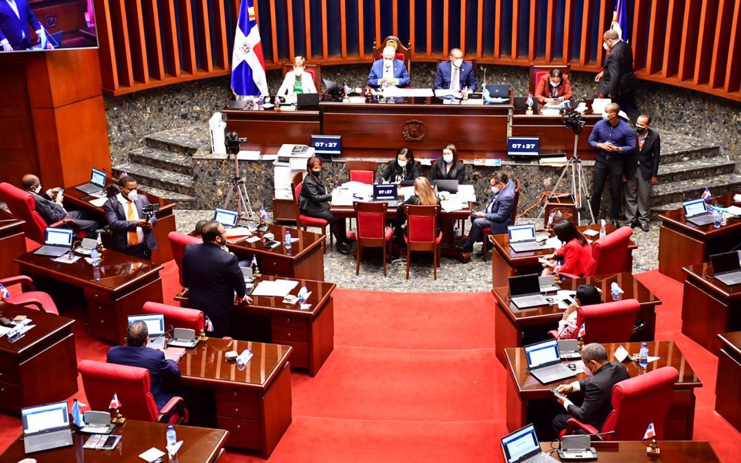 Senado aprueba proyecto de ley incluye en el currículum estudiantil  asignaturas sobre prevención de drogas ilícitas