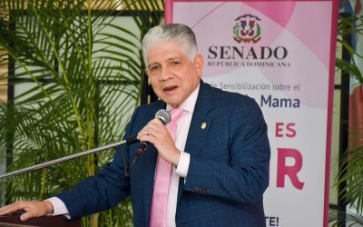 El presidente del Senado, Eduardo Estrella, encabeza conferencia sobre prevención del cáncer de mama