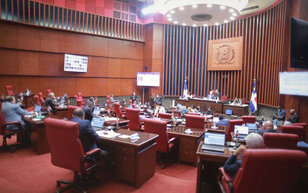 El Senado continúa la lectura íntegra del Código Penal