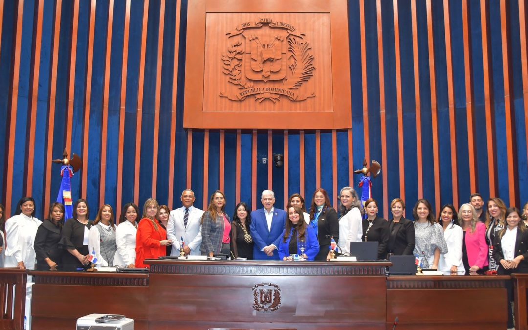 Senado recibe a la Confederación Iberoamericana de Comunicadoras Hispanas