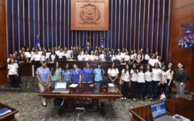 Senado recibe delegación Fundación “Princesas del Siglo 21” con motivo del Día Internacional de la Niña