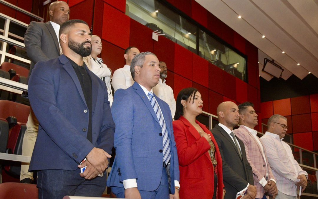 Empresarios de provincia Santo Domingo visitan Senado