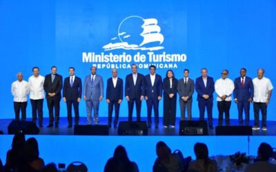 Presidente del Senado participa en presentación logros Ministerio del Turismo RD