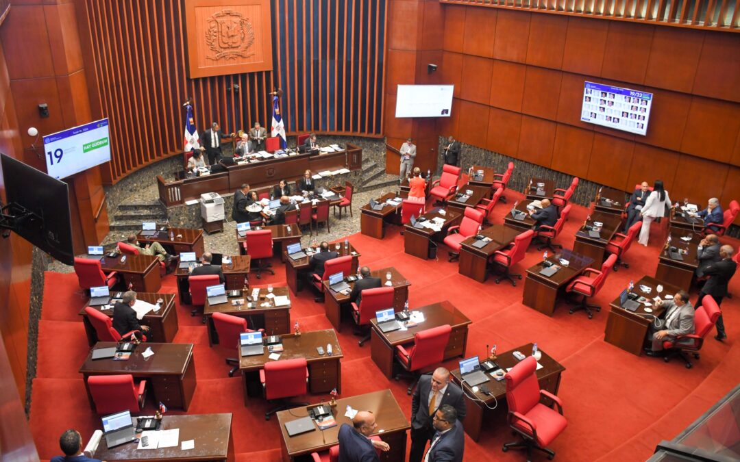 Senado declara de urgencia y aprueba Presupuesto Complementario