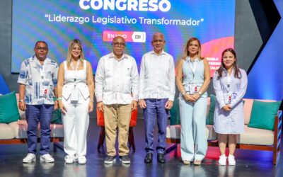 Senadores y Diputados concluyen congreso de formación con panel sobre partidos políticos y consenso 