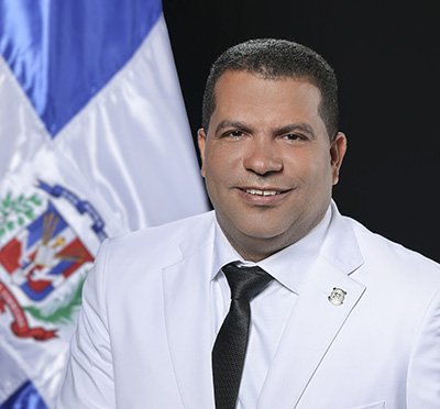 Secundino Velazquez Pimentel<br />
