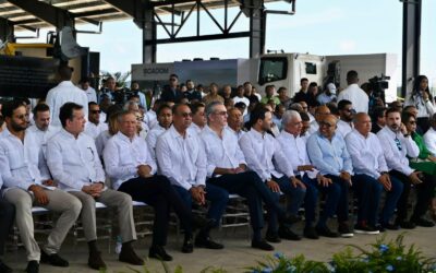 Ricardo de los Santos participa en inauguración feria de equipos pesados y congreso asfalto de ANPRAS