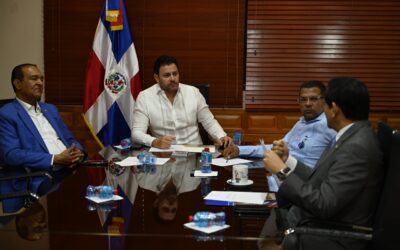 Comisión de Desarrollo Municipal y ONGS analiza Resolución que solicita construcción de matadero en Cumayasa