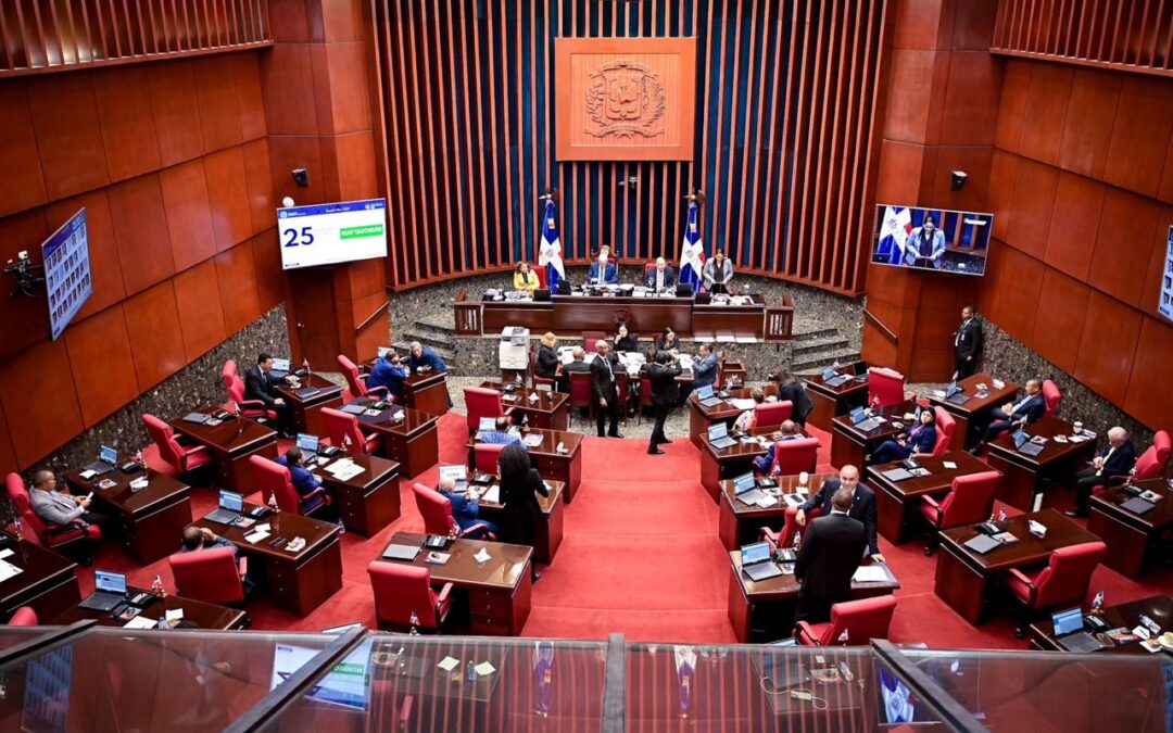 Senado  escoge a unanimidad titulares y suplentes de la Junta Central Electoral (JCE) para el periodo 2024-2028