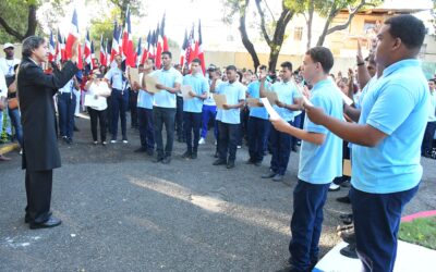 Senado celebra acto cívico en el liceo Francisco Gregorio Billini, de la provincia Peravia