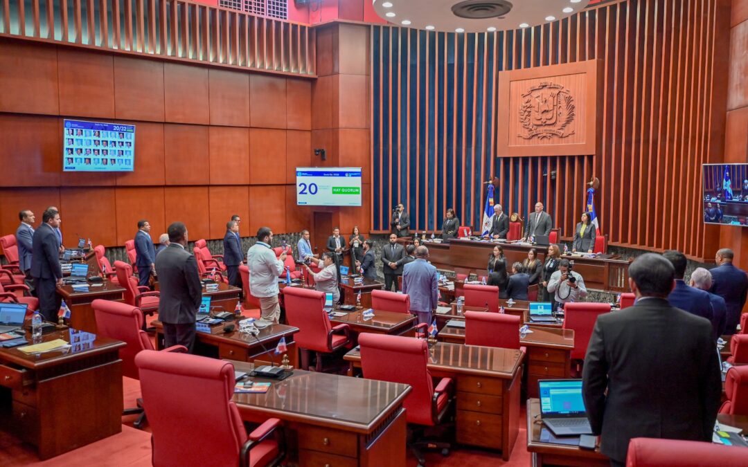 Senado declara de urgencia y aprueba modificaciones a Ley de Residuos Sólidos de la República Dominicana