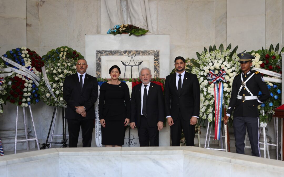 Senado de la República honra a los Padres de la Patria en el 181 aniversario de la Independencia Nacional